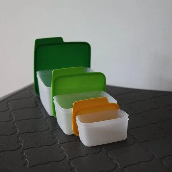 Tupperware Nesting Lunch Container Kit - Picture 7 of 10